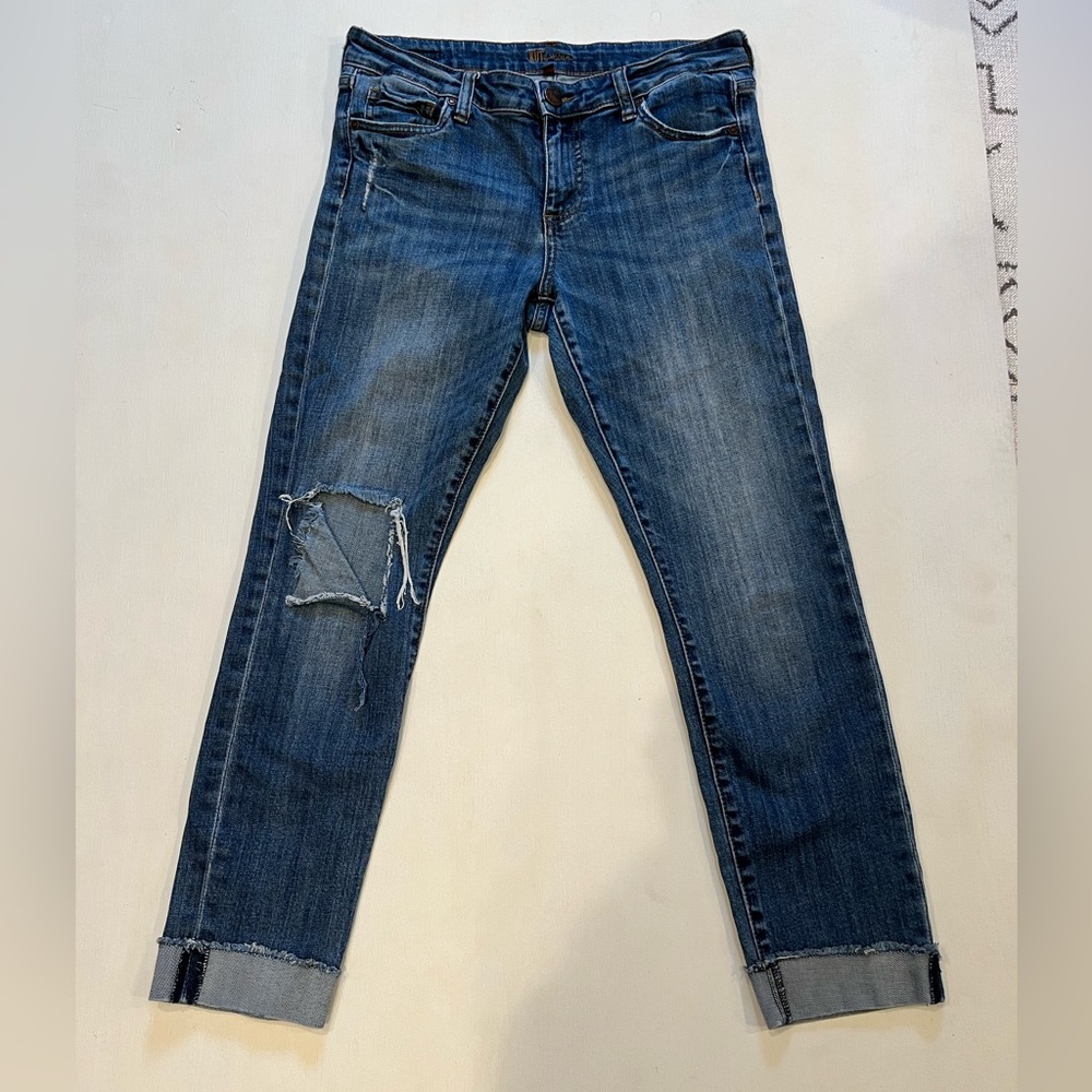 Kut from the Kloth size 6 straight leg